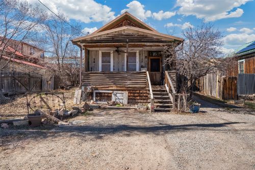 1 Opera House Rd, Madrid, NM, 87010-9760 | Card Image