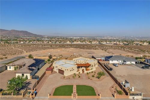 186 S Naples Street, Henderson, NV, 89015 | Card Image