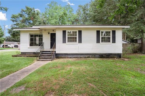 111 Esplanade Ave, Mobile, AL, 36606-5058 | Card Image