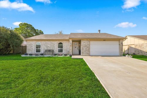 5561 Rutledge Dr, The Colony, TX, 75056-1357 | Card Image