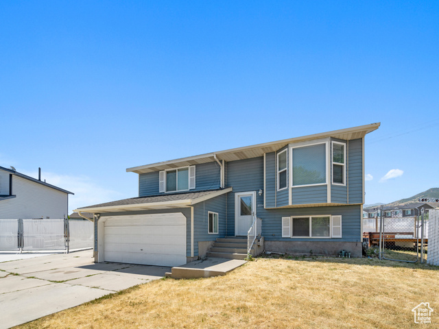 8370 , Magna, UT 84044