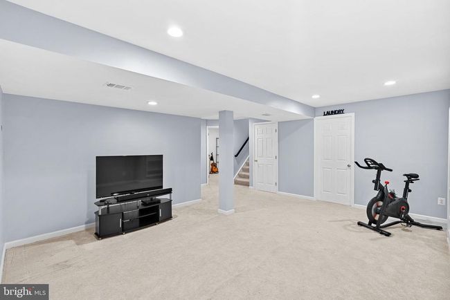 20755 Citation Dr, House other with 3 bedrooms, 4 bathrooms and null parking in ASHBURN VA | Image 37