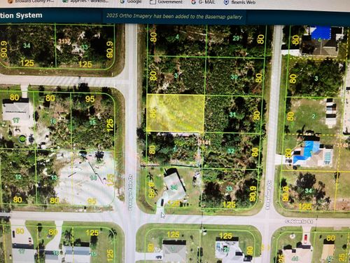 182 Presque Isle Dr, Port Charlotte, FL, 33954-2312 | Card Image