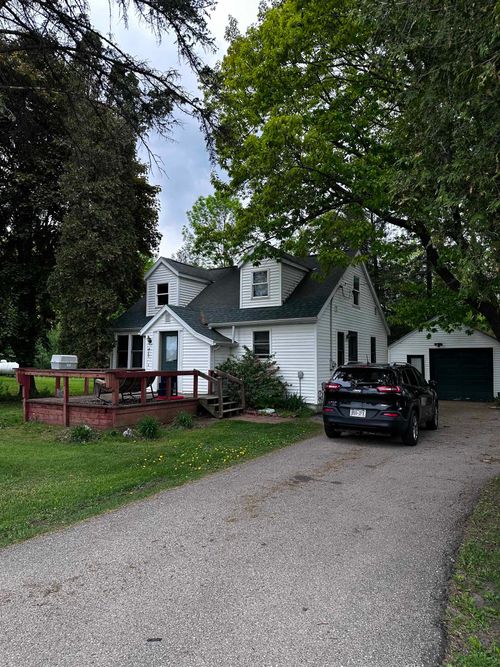 111 W Railroad St, Bowler, WI, 54416-9706 | Card Image