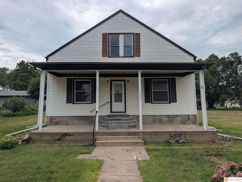 255 N 4th Street, Ulysses, NE, 68669 | Card Image