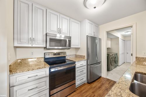 56743 Scotland Blvd, Shelby Township, MI, 48316-5038 | Card Image