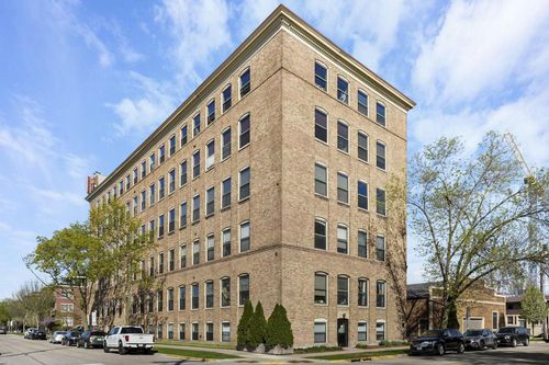 404-123 N Blount St, Madison, WI, 53703-4602 | Card Image