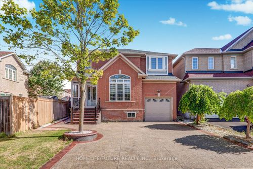 69 Heatherdale Dr, Brampton, ON, L7A2H4 | Card Image