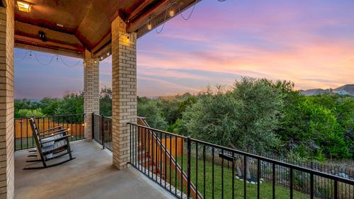 7804 Pace Ravine Dr, Lago Vista, TX, 78645-4852 | Card Image