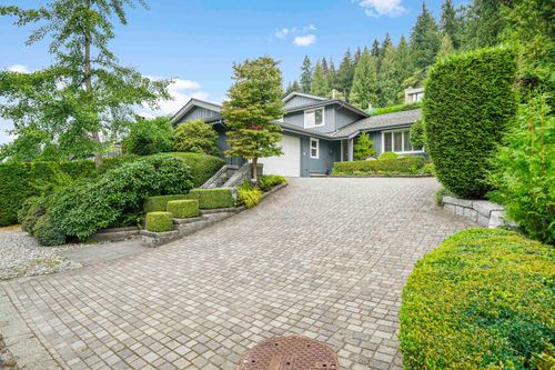 5154 Ranger Ave, North Vancouver, BC, V7R3M4 | Card Image