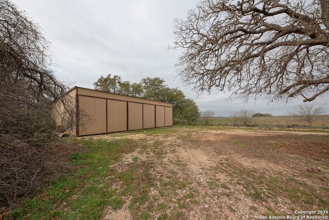 172 Home Pl, House other with 3 bedrooms, 2 bathrooms and null parking in Adkins TX | Image 35