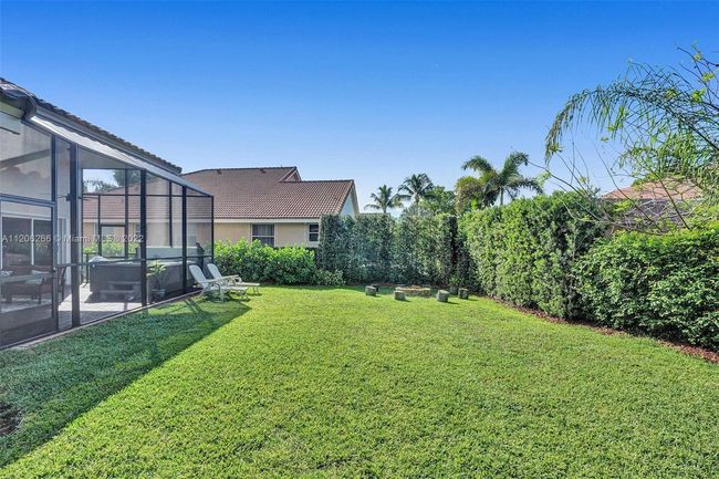 730 Bayside Ln, House other with 4 bedrooms, 3 bathrooms and null parking in Weston FL | Image 53