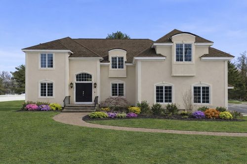 344 S Main St, Andover, MA, 01810-4934 | Card Image