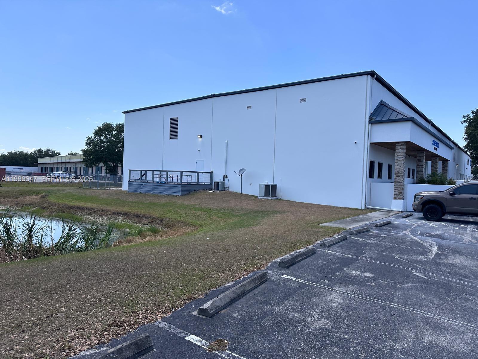 Commercial Sale in Lakeland 2