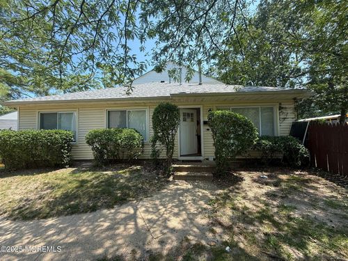 180 Tudor Ct, Lakewood, NJ, 08701-1471 | Card Image