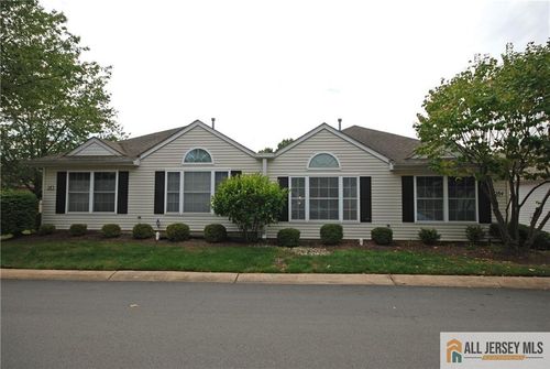 284-284 Mockingbird Dr, Monroe, NJ, 08831-5542 | Card Image