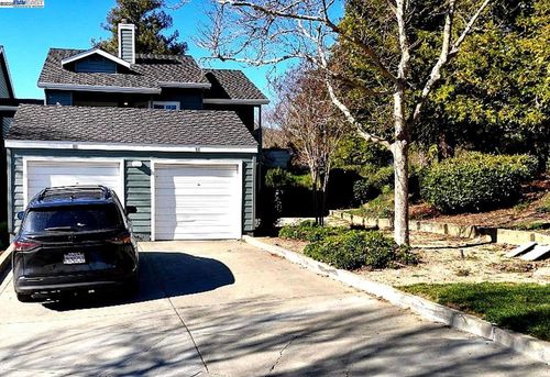 8170 Mountain View Dr, Pleasanton, CA, 94588-4757 | Card Image