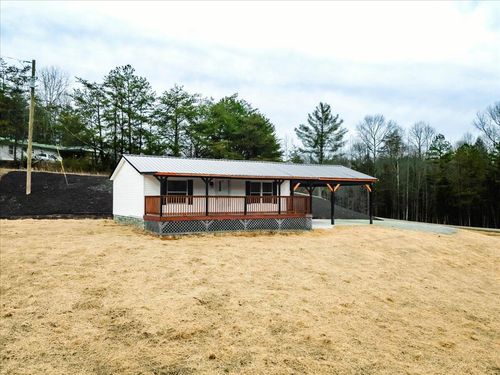 24 Audrey Dr, Williamsburg, KY, 40769-8627 | Card Image