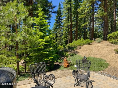 23-321 Ski Way, Incline Village, NV, 89451-9217 | Card Image