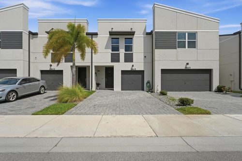 3905 Se Mentmore Ln, Stuart, FL, 34997-6443 | Card Image