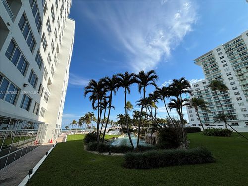 apt-825-5005 Collins Ave, Miami Beach, FL, 33140-2596 | Card Image