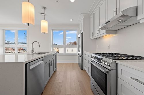 apt-601-301 Border St, Boston, MA, 02128-5433 | Card Image