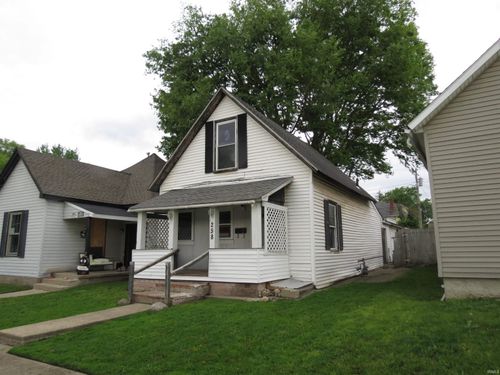 258 W 2nd St, Peru, IN, 46970-1966 | Card Image
