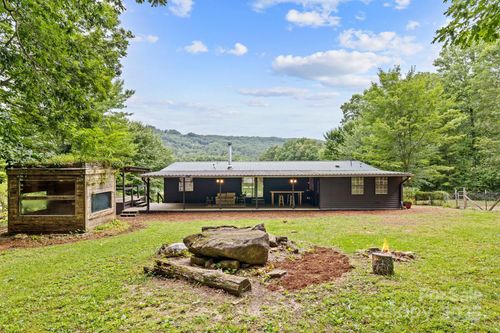 8252 Holbert Cove Rd, Saluda, NC, 28773-9549 | Card Image