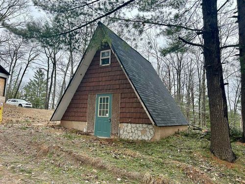 14085 Pointe Rd, Atlanta, MI, 49709-9532 | Card Image