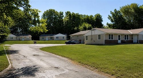 5941 Raytown Rd, Raytown, MO, 64133-3939 | Card Image