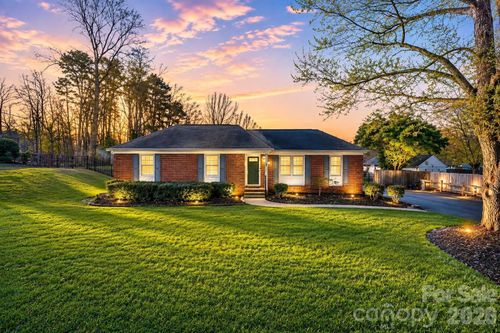 2309 Amity Ave, Gastonia, NC, 28054-5965 | Card Image