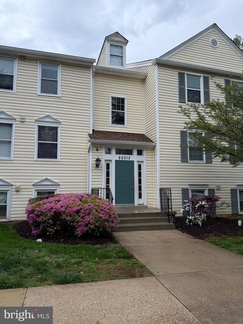 201-20313 Beaconfield Ter, GERMANTOWN, MD, 20874-3906 | Card Image