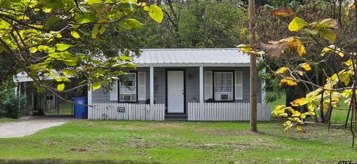 1713 W Frank St, Grand Saline, TX, 75140-2602 | Card Image