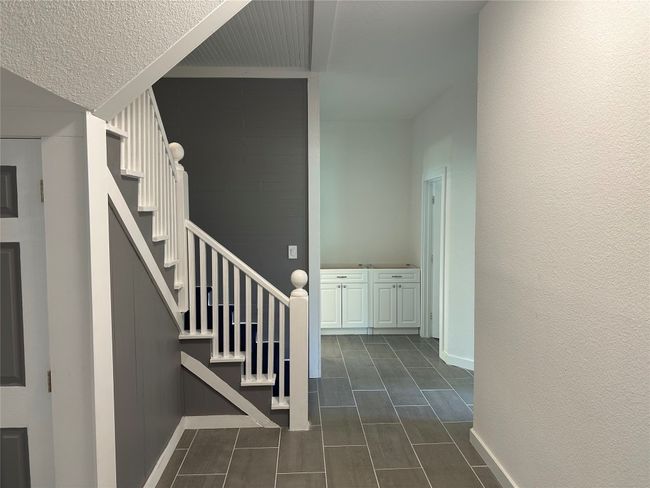 Hall & Stairs | Image 15