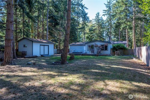 1054 Donald Ave, Oak Harbor, WA, 98277-8236 | Card Image