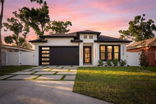 3325 55th Ave N, ST PETERSBURG, FL, 33714-1817 | Card Image