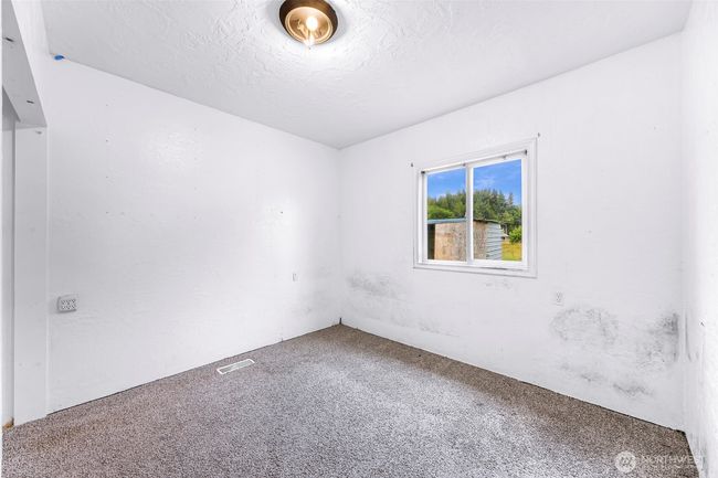 8739 F And S Grade Rd, House other with 3 bedrooms, 3 bathrooms and 1 parking in Sedro Woolley WA | Image 12