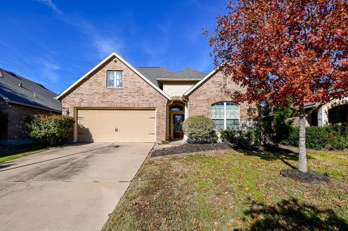 8223 Summer Lake Pass Ln, Rosenberg, TX, 77469-1852 | Card Image