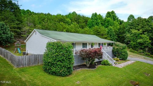 437 Neal Dr, Bluff City, TN, 37618-2766 | Card Image