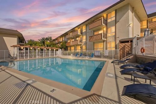 unit-171-5585 E Pacific Coast Hwy, Long Beach, CA, 90804-9461 | Card Image