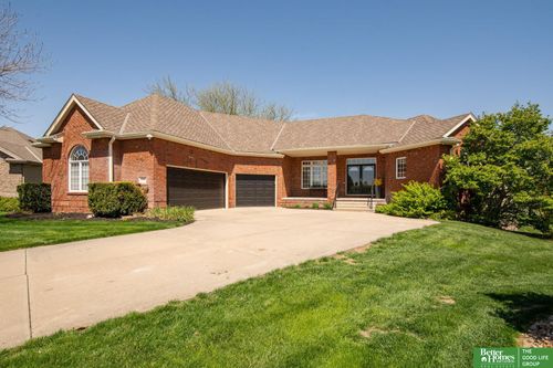 17402 Augusta Cir, Omaha, NE, 68136-1938 | Card Image