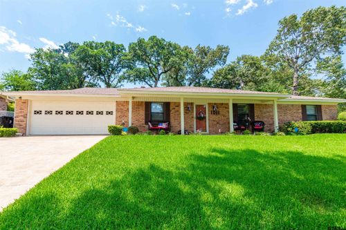 1011 Camille Dr, Longview, TX, 75605-1429 | Card Image