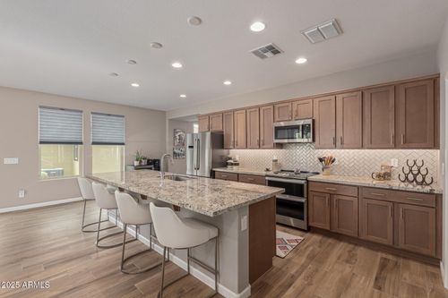 3261 Maverick Dr, Wickenburg, AZ, 85390-2705 | Card Image