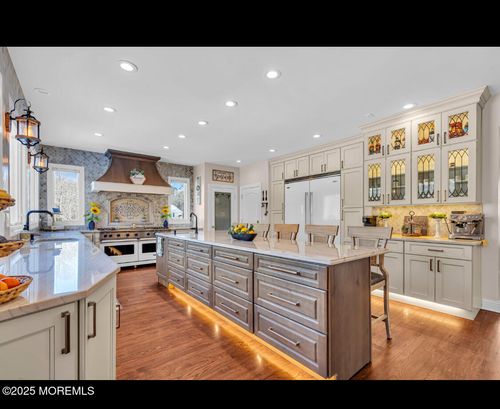 9 Mehar Ct, Jackson, NJ, 08527-4589 | Card Image