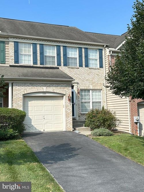 104 Penns Manor Dr, KENNETT SQUARE, PA, 19348-4713 | Card Image