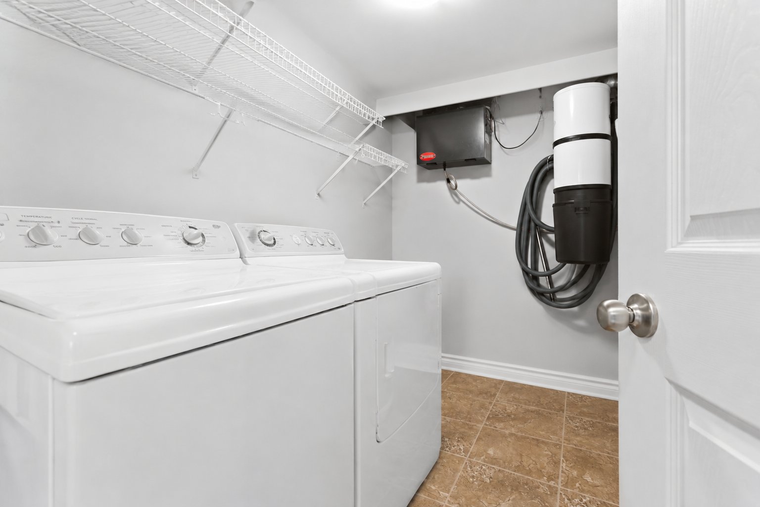 Residential in Vaudreuil-Dorion 3