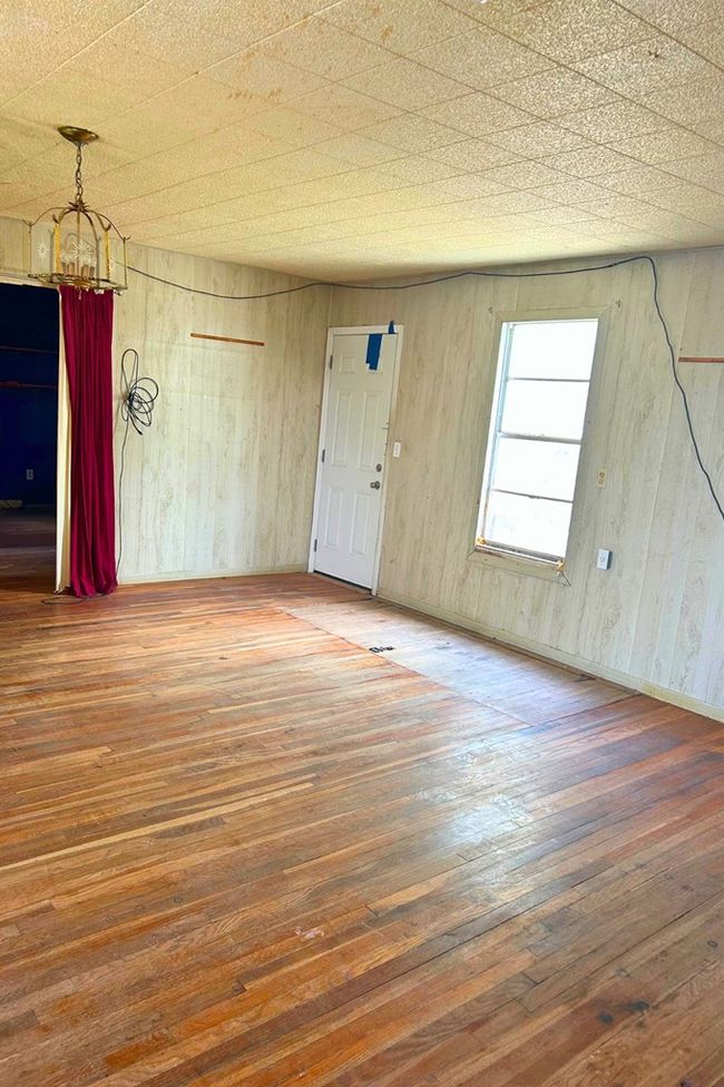 1606 Tayloe Ave, House other with 2 bedrooms, 1 bathrooms and null parking in Sonora TX | Image 10