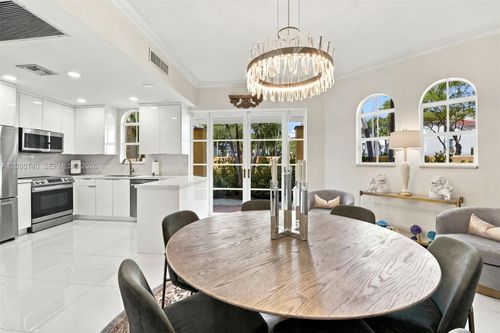 18475 Ne 30th Pl, Aventura, FL, 33160-5216 | Card Image