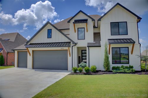 2972 E 146th St S, Bixby, OK, 74008-8078 | Card Image