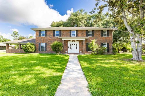 510 Eighth St, Houma, LA, 70364-2902 | Card Image